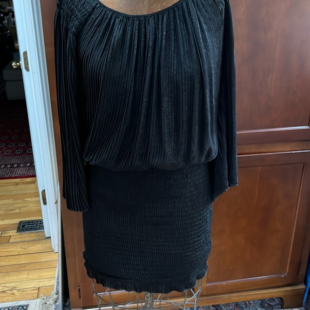 Dress that gives